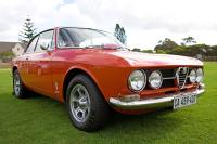 &copy Rudolf P du Toit